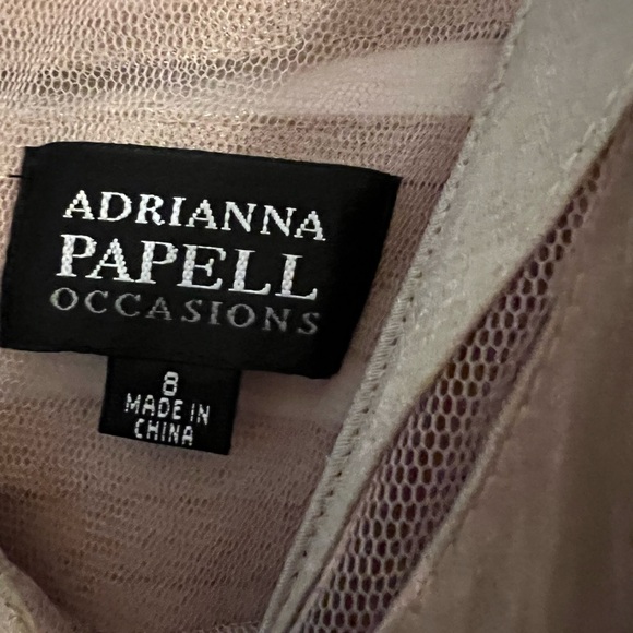 Elegant Adrianna Papell crepe layered dress & jacket. size 8. beige silver gold - Picture 6 of 15